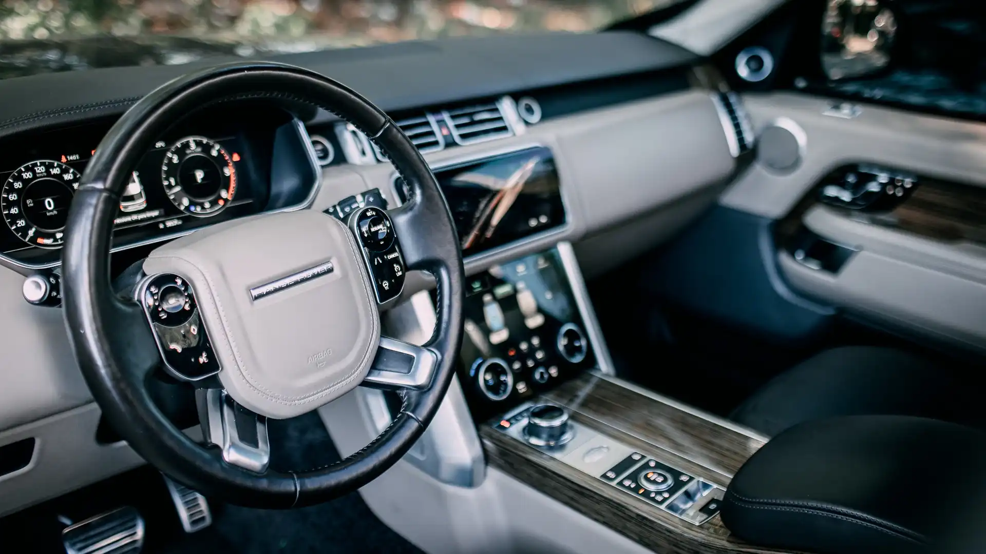 RANGEROVER-9084